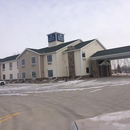 Cobblestone Inn & Suites Steele Exterior foto